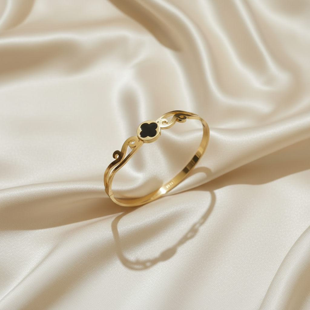 Ekrowl Midnight-Luck: 18K Gold Anti-Tarnish Floral Design Bracelet