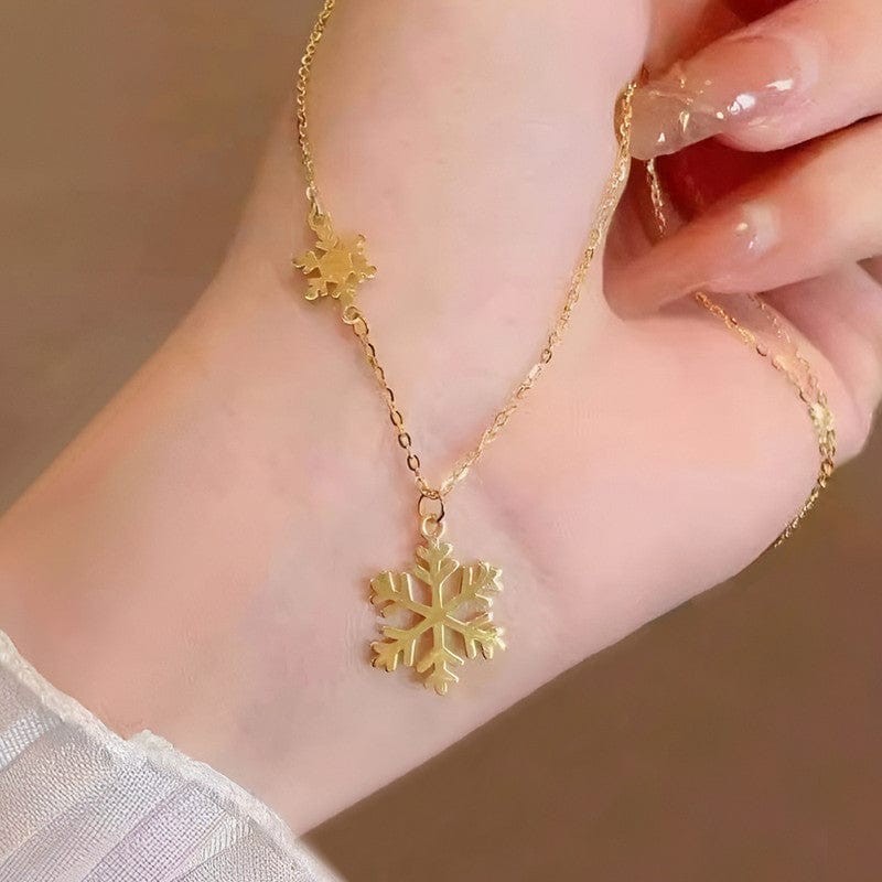 18k Gold Plated Dainty Snowflake Anti-Tarnish Pendant Necklace