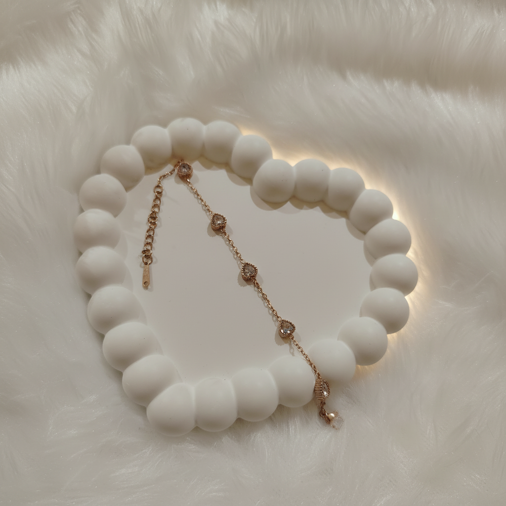Ekrowl Cupid-Link: 18K Gold Anti-Tarnish Heart Design Bracelet
